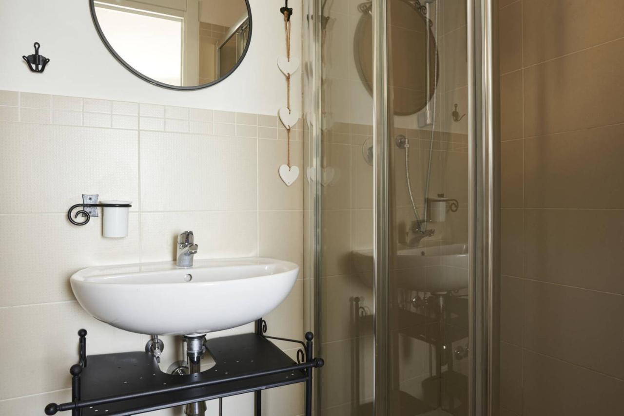 Marea Apartment Lerici Bagian luar foto